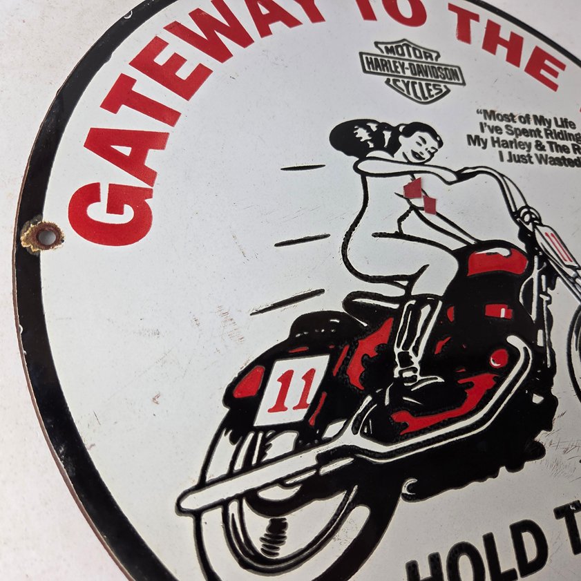 Vintage Harley Davidson Motorcycles Sign - Gas Pump Gateway West Porcelain Sign - Image 5