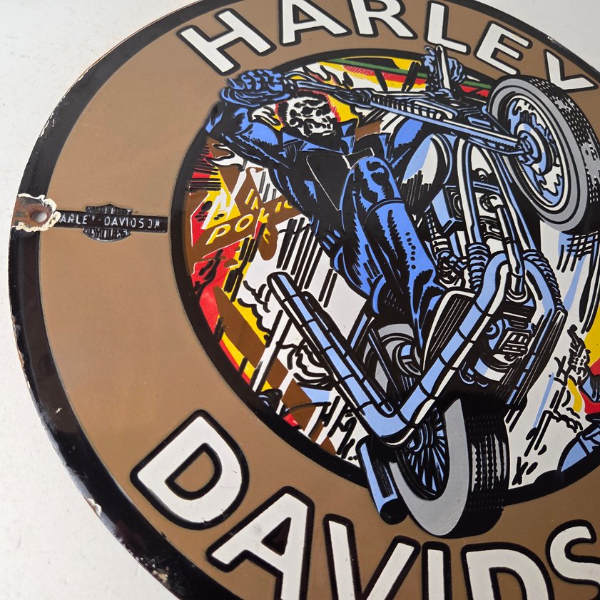 Vintage Harley Davidson Motorcycles Sign - Skull Outlaws Gas Pump Porcelain Sign - Image 5