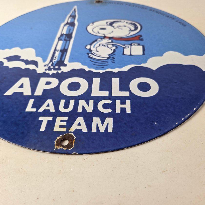 Vintage NASA Apollo Sign - Space Shuttle Snoopy Astronaut Porcelain Gas Sign - Image 9