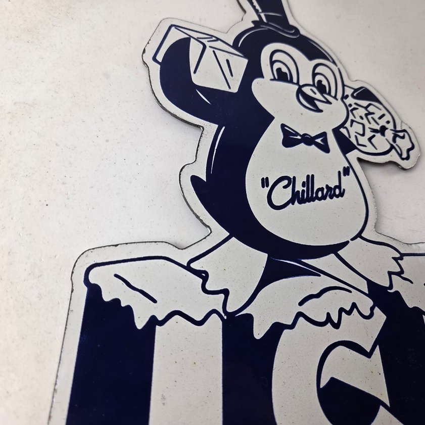 Vintage Chillard Ice Sign - Ice Cubes Chilly Willy Gas Service Porcelain Sign - Image 5