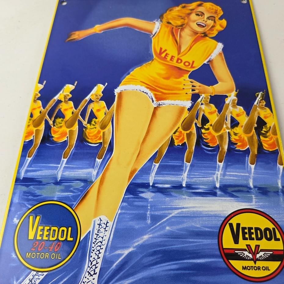 Vintage Veedol Motor Oil Sign - Roller Skating Service Gas Pump Porcelain Sign - Image 4