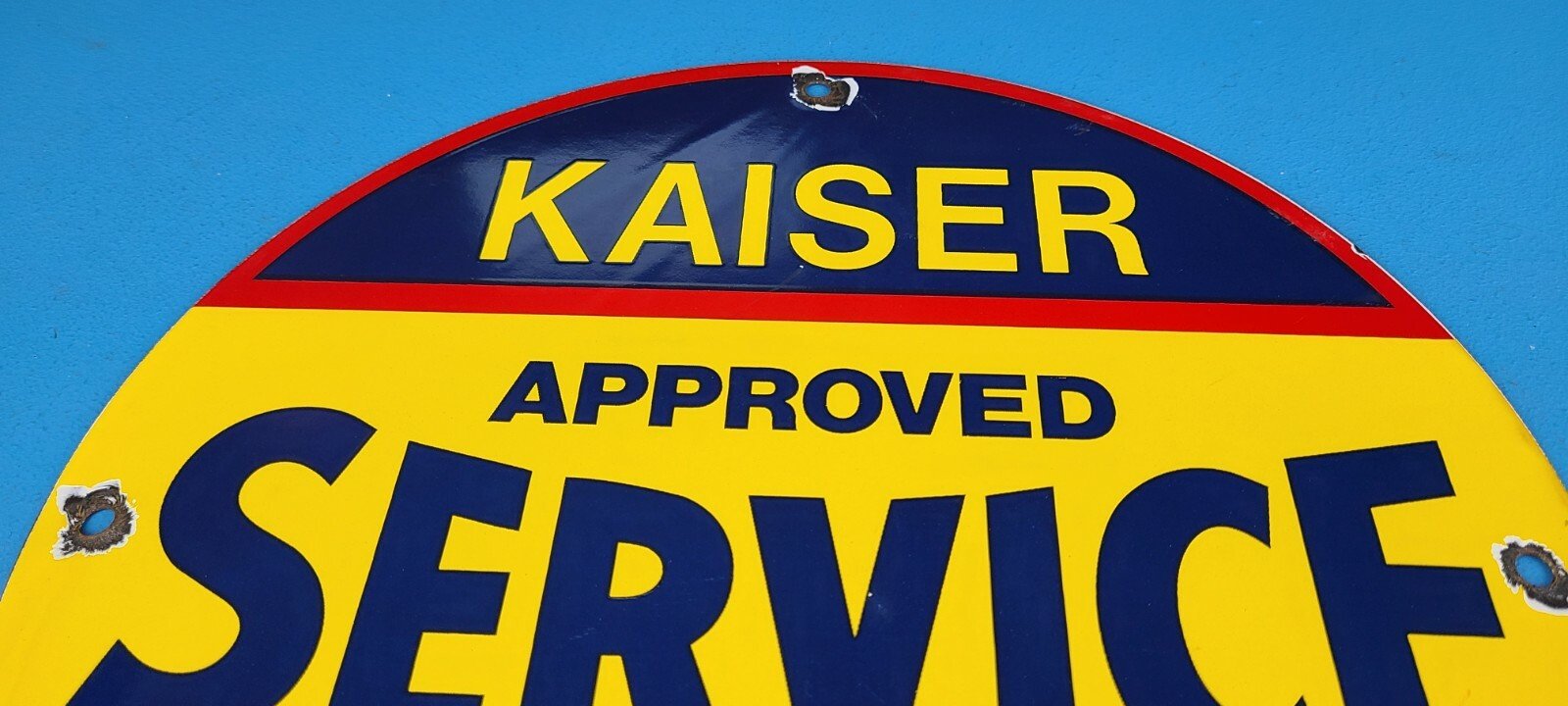 VINTAGE KAISER FRAZER PORCELAIN AMERICAN GAS AUTOMOBILE SERVICE DEALER SIGN - Image 3