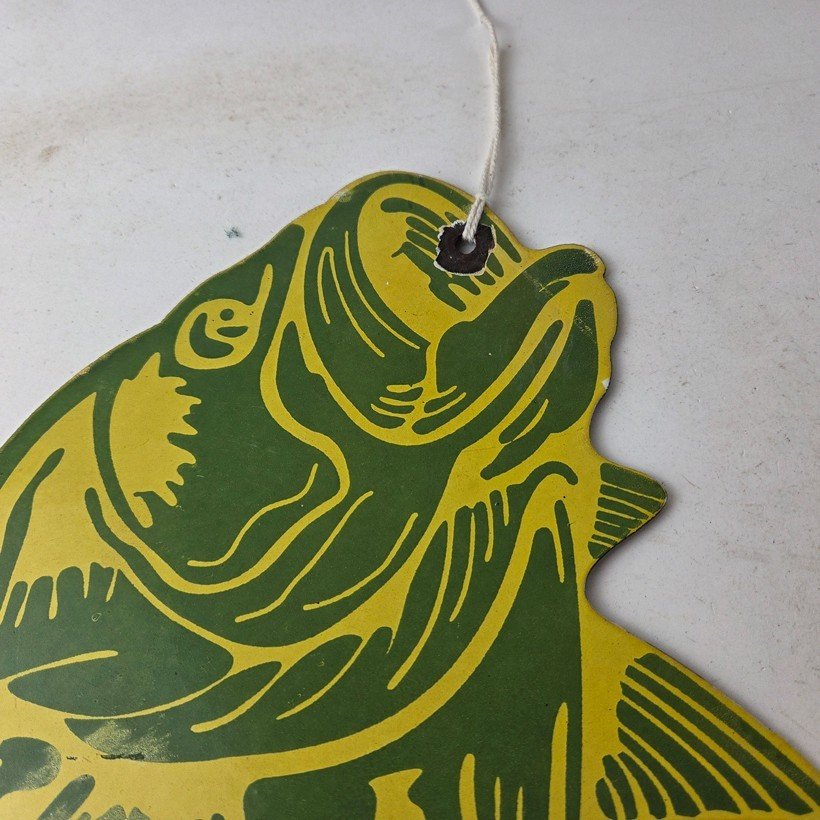 Vintage Fishing Bass Sign - Fish Wildlife Signage Paw Paw Porcelain Gas Sign - Image 3