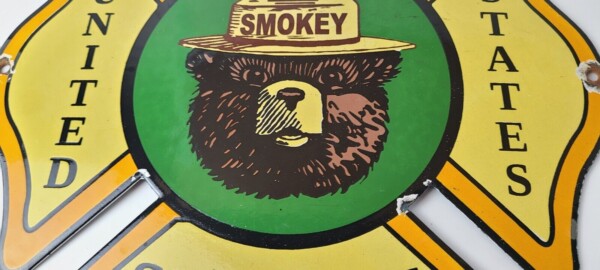 Vintage Forest Service Sign - Smokey the Bear Porcelain Gas Station Pump Sign - Image 4