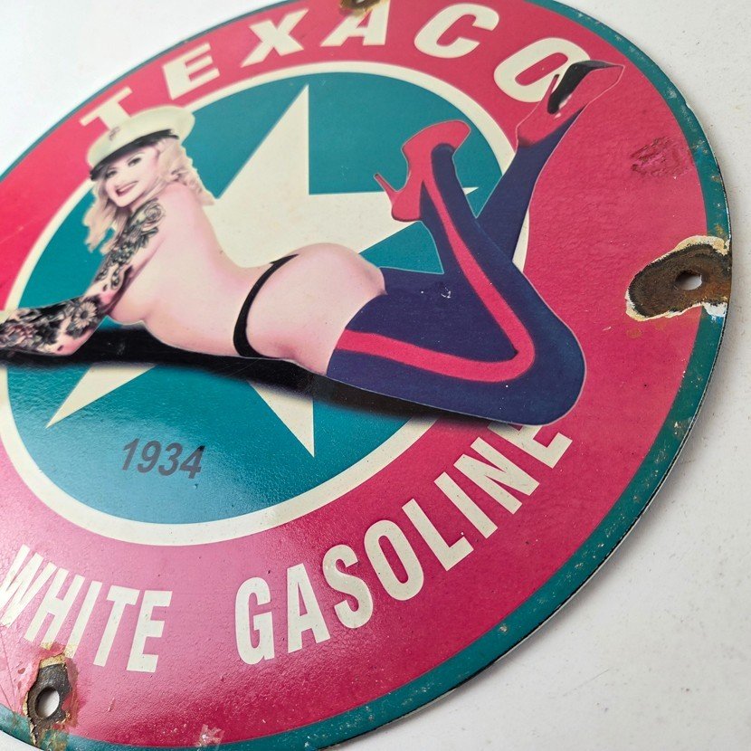 Vintage Texaco Gasoline Sign - White Marine Gas Pump Porcelain Sign - Image 13