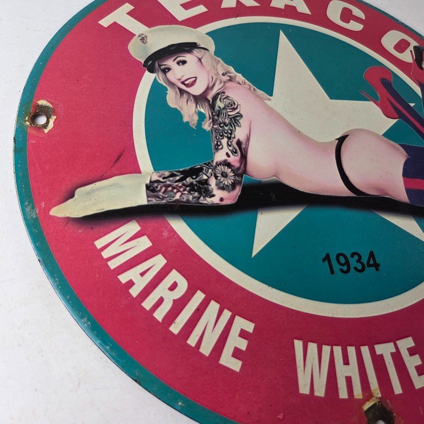 Vintage Texaco Gasoline Sign - White Marine Gas Pump Porcelain Sign - Image 6