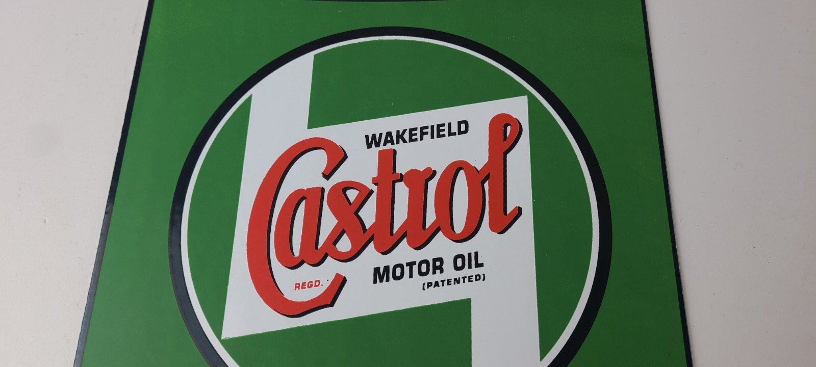 Vintage Castrol Motor Oil Sign - Motor Oil Bucket Quart Can Gas Porcelain Sign - Image 3