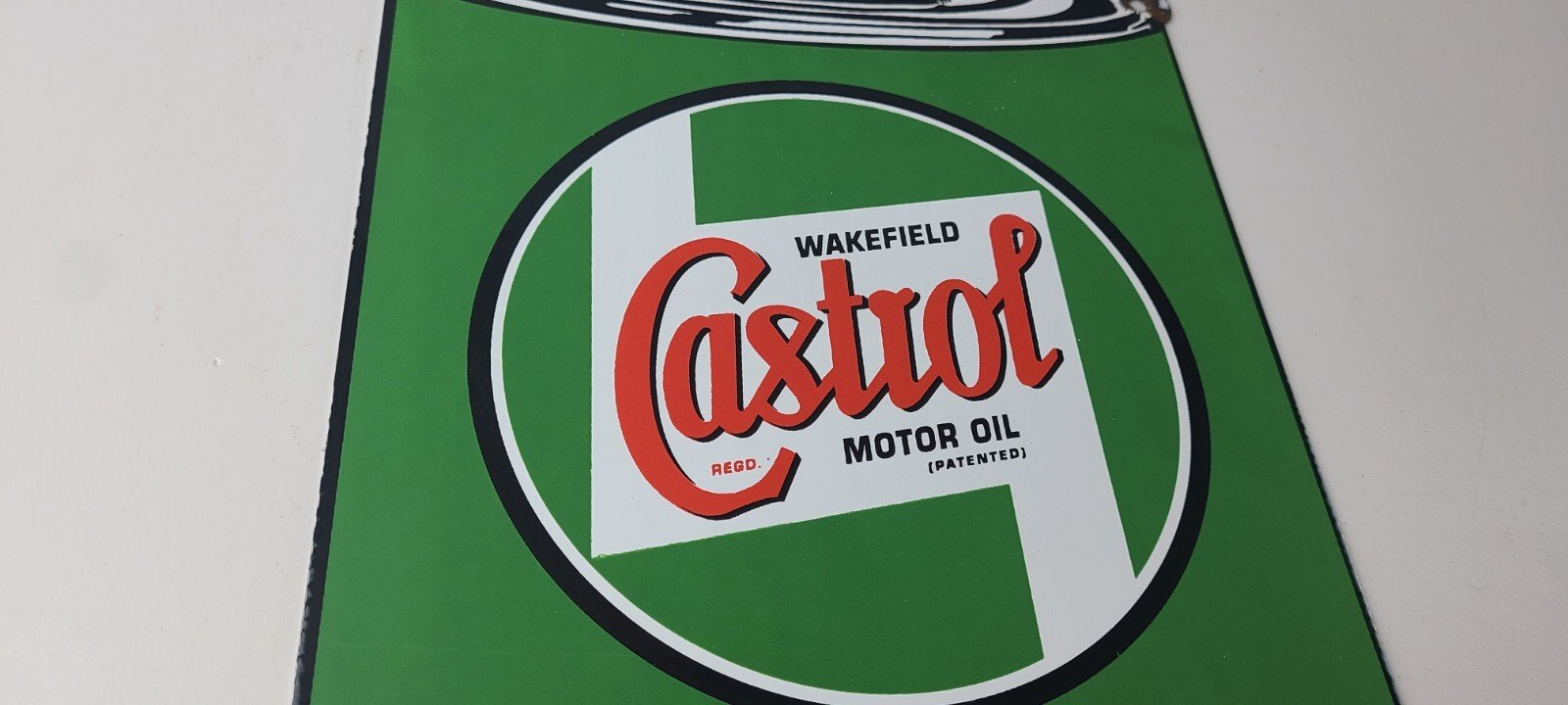 Vintage Castrol Motor Oil Sign - Motor Oil Bucket Quart Can Gas Porcelain Sign - Image 6