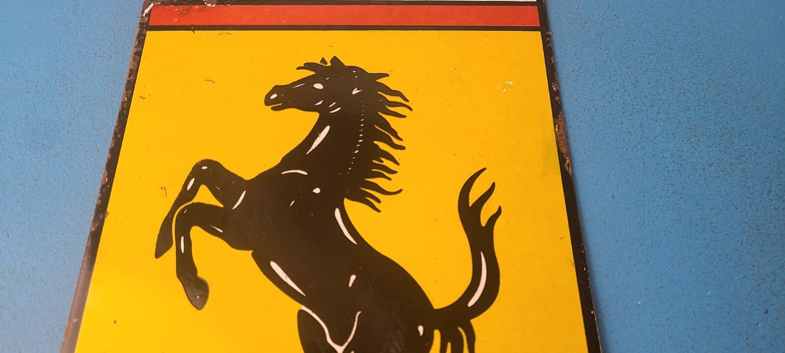 Vintage Ferrari Sign - Italian Racing Porcelain Auto Gas Pump Sign - Image 3