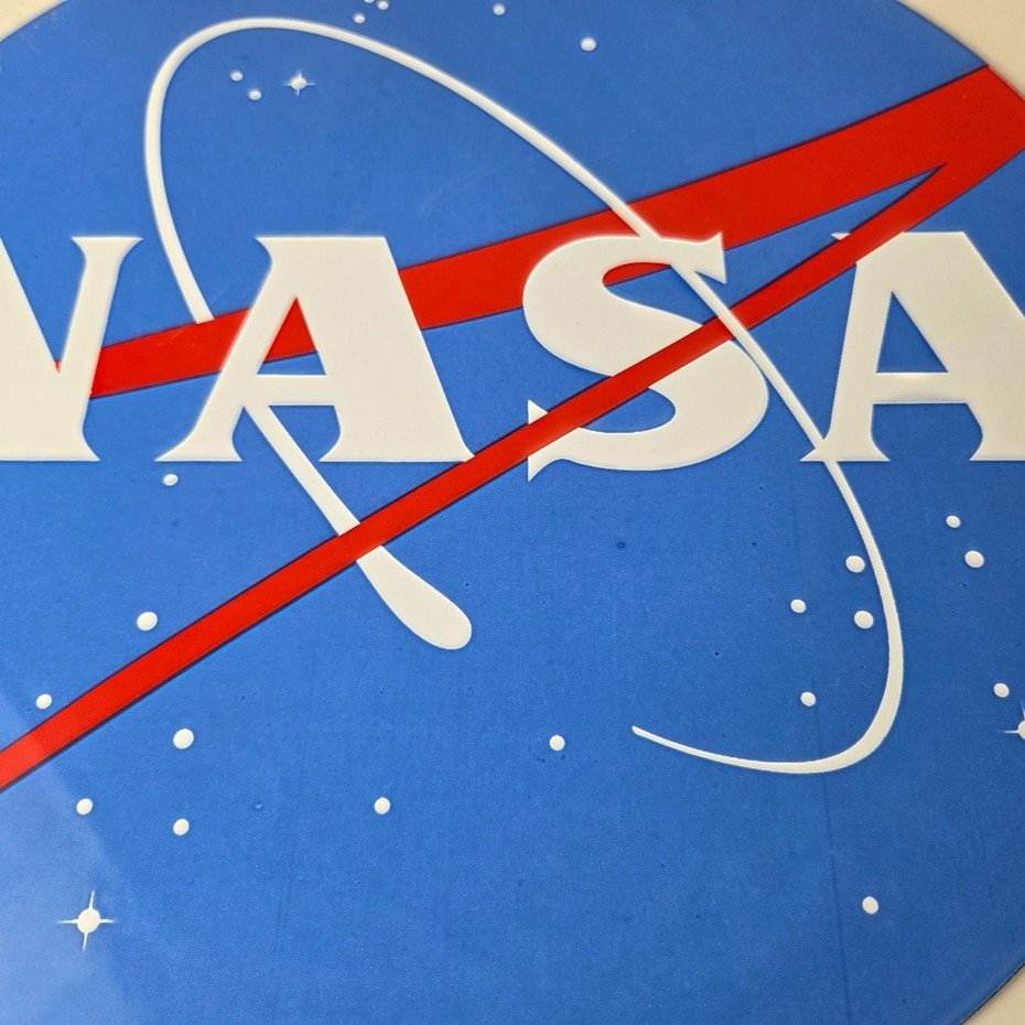 Vintage NASA Meatball Sign - Space Shuttle Mission Control Porcelain Gas Sign - Image 4