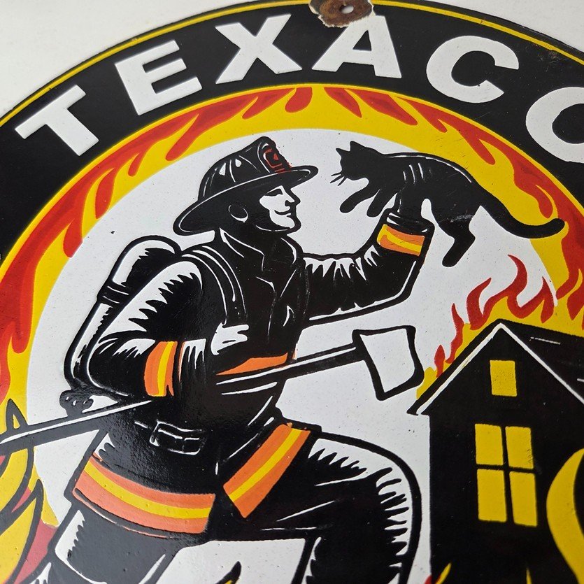 Vintage Texaco Sign - Fire Chief Gasoline Service Gas Pump Porcelain Ad Sign - Image 3
