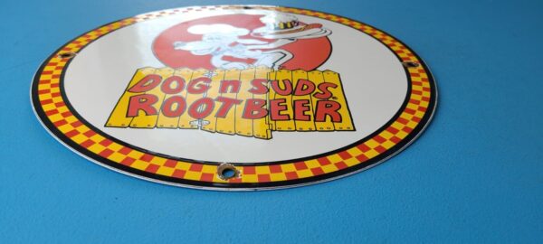 VINTAGE DOG N SUDS PORCELAIN SODA BEVERAGE ROOT BEER MUG GAS PUMP PLATE SIGN 305762958482 10