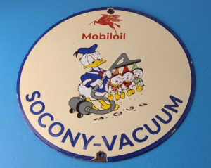 VINTAGE MOBIL GASOLINE PORCELAIN SOCONY VACUUM GAS PEGASUS SERVICE STATION SIGN 305853098512