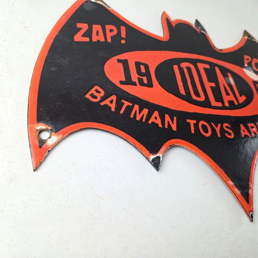 Vintage Batman Toys Sign - Batman Robin Ideal 1966 Comic Porcelain Gas Pump Sign - Image 6