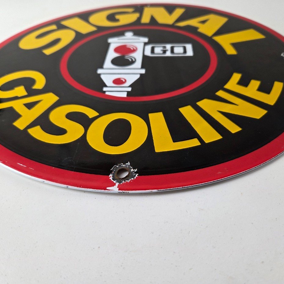 Vintage Signal Gasoline Sign - Gas Motor Oil Pump Plate Porcelain Sign - Image 10