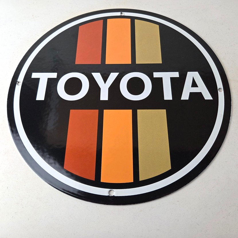 Vintage Toyota Sign - Automobile Truck Car Motors Gas Pump Porcelain Sign - Image 15
