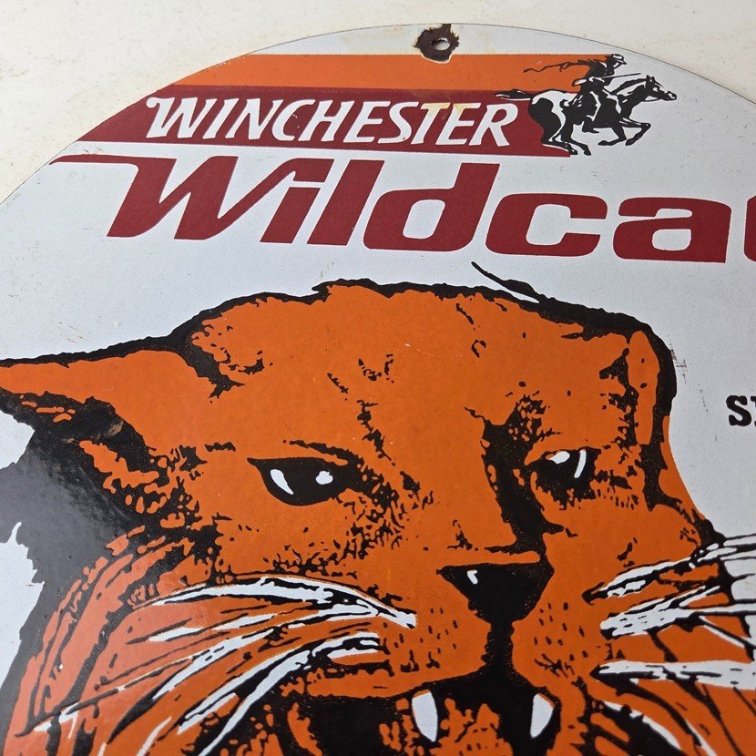 Vintage Winchester Porcelain Sign - Shot Gun Shells Wildcat Gas Pump Sign - Image 3