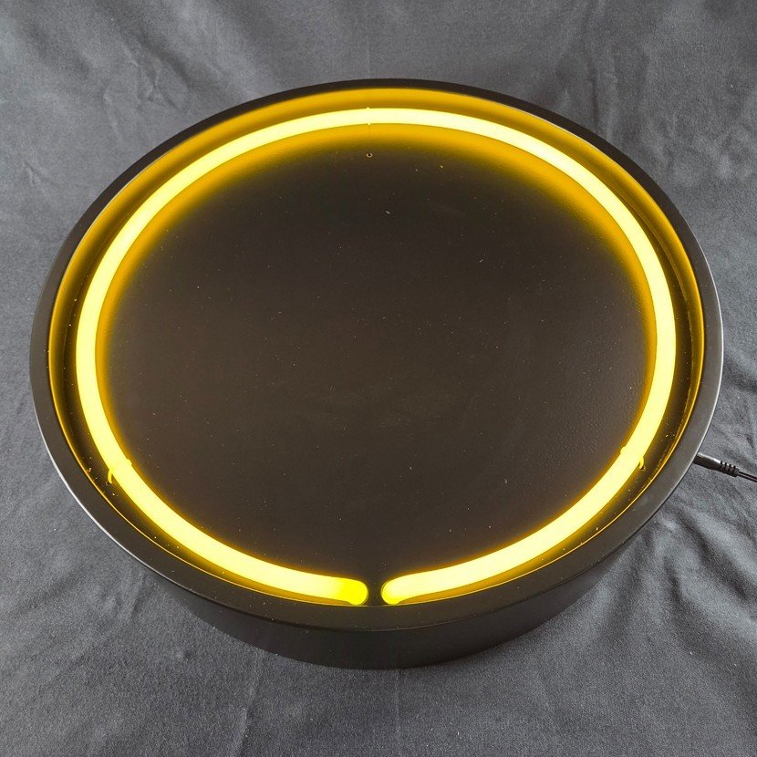 Real Authentic Neon Can - Yellow Glass Tube Vintage Display Gas Porcelain Sign - Image 4