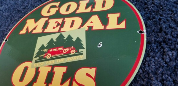 VINTAGE GOLD MEDAL OILS PORCELAIN GASOLINE SERVICE STATION PUMP PLATE SIGN - Image 11