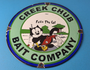 Vintage Creek Chub Bait Caster Sign Gas Pump Felix Fishing Porcelain Pump Sign 305867903283