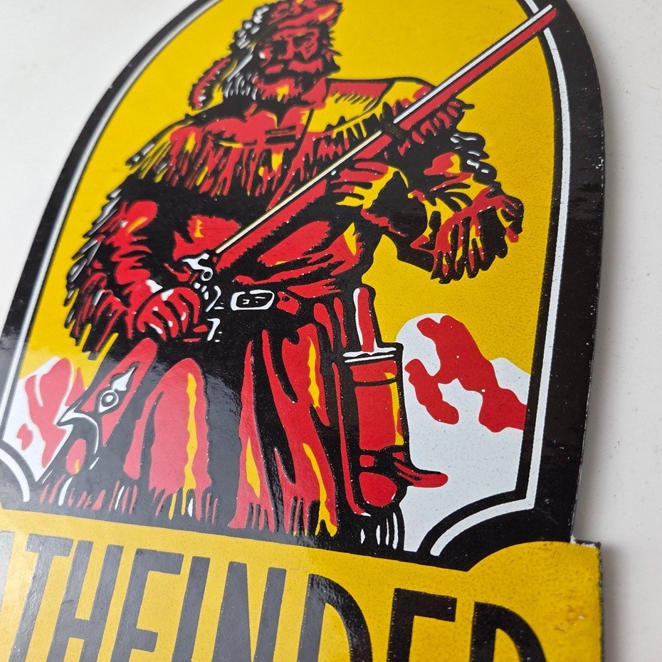 Vintage Pathfinder Gasoline Sign - Porcelain Gas Motor Oil Pump Advertising Sign - Image 13