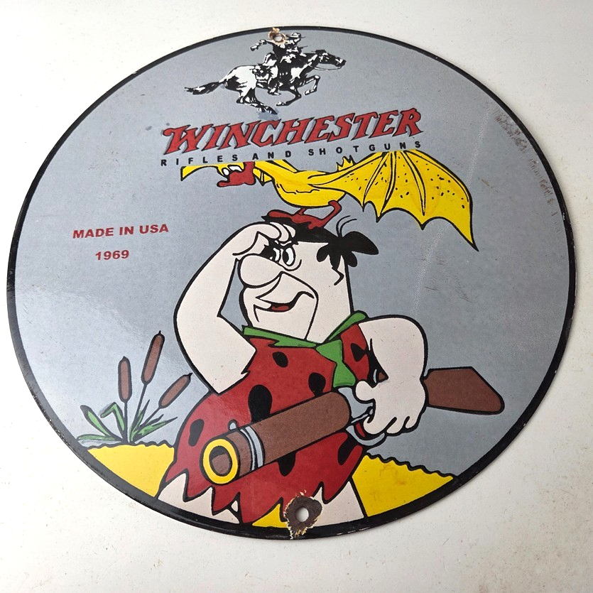 Vintage Winchester Porcelain Sign - Rifles Firearms Hunt Gas Service Pump Sign - Image 15