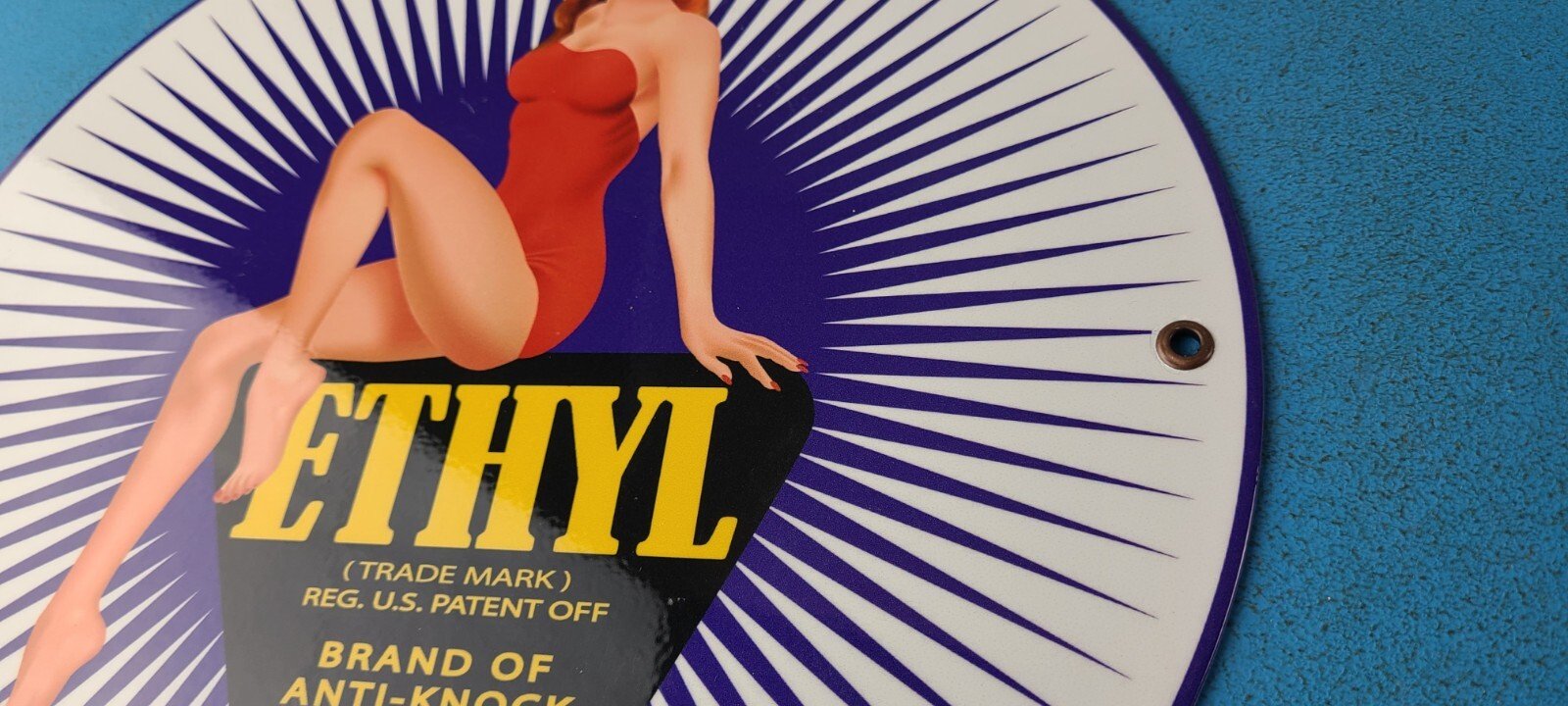 VINTAGE ETHYL GASOLINE PORCELAIN SERVICE STATION GAS PUMP PLATE SIGN - Image 9