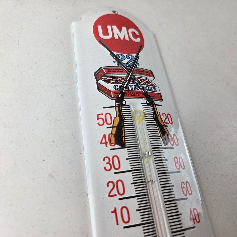 Vintage Remington Rifle Sign - Hunting Ad Sign on Porcelain Thermometer - Image 5