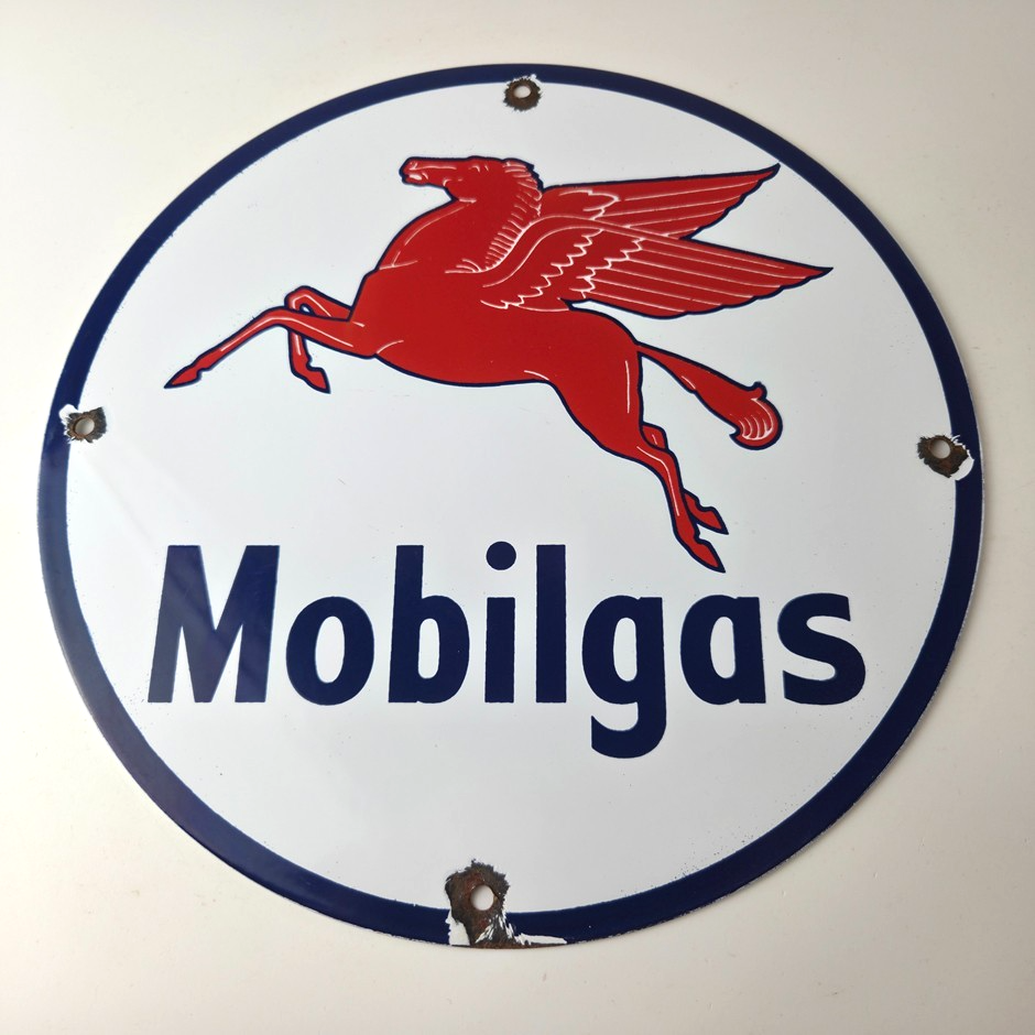 Vintage Mobil Sign - Pegasus Mobilgas Gas Motor Oil Pump Service Porcelain Sign - Image 12