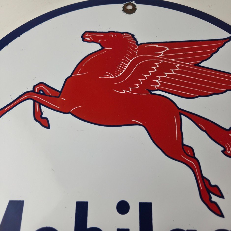 Vintage Mobil Sign - Pegasus Mobilgas Gas Motor Oil Pump Service Porcelain Sign - Image 3