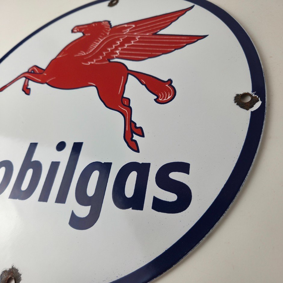 Vintage Mobil Sign - Pegasus Mobilgas Gas Motor Oil Pump Service Porcelain Sign - Image 9
