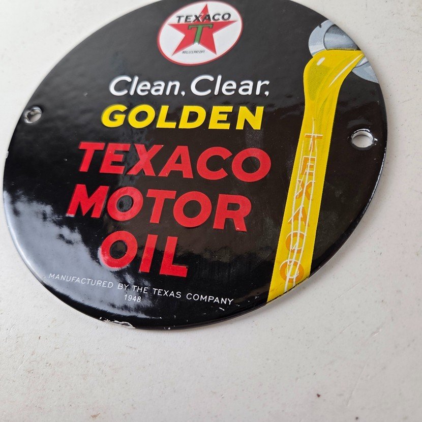 Vintage Texaco Gasoline Sign - Clean Clear Golden Porcelain Gas Pump Sign - Image 4