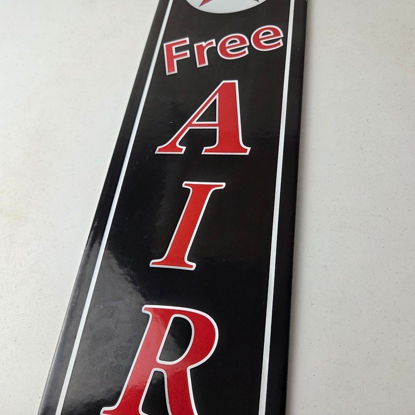 Vintage Texas Sign - Free Air Texaco Gasoline Pump Shop Porcelain Sign - Image 4