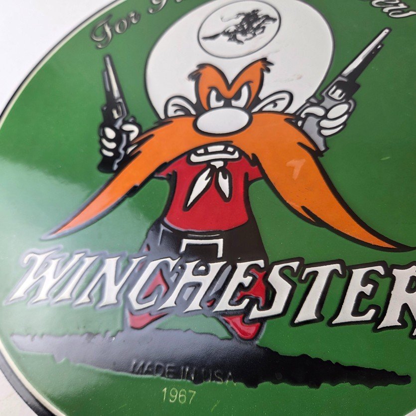 Vintage Winchester Porcelain Sign - Pistols Shooter Gas Service Pump Sign - Image 4