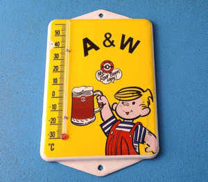 VINTAGE AW SODA PORCELAIN DENNIS ROOT BEER AD SALES SIGN ON SERVICE THERMOMETER 305893062656