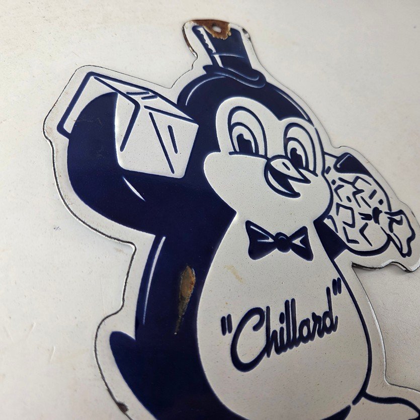 Vintage Chillard Ice Sign - Ice Cubes Chilly Willy Gas Service Porcelain Sign - Image 5