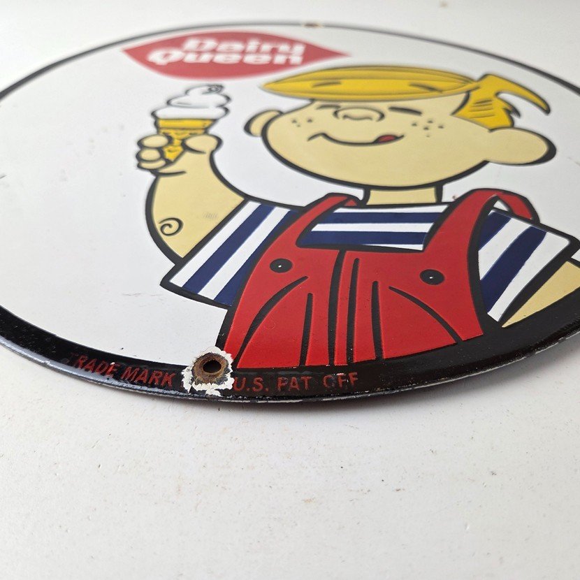 Vintage Dairy Queen Boy Mascot Porcelain Sign - Ice Cream Cone Sign - Image 10