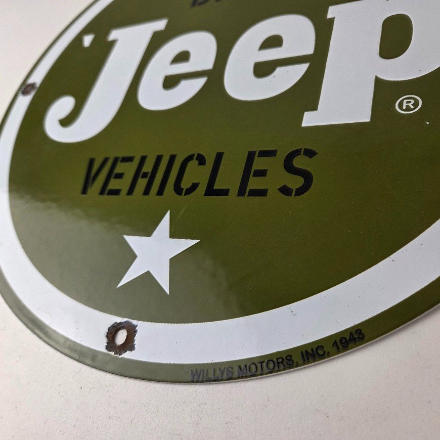 Vintage Jeep Vehicles Sign - USA Army Gas Pump Porcelain Sign - Image 14