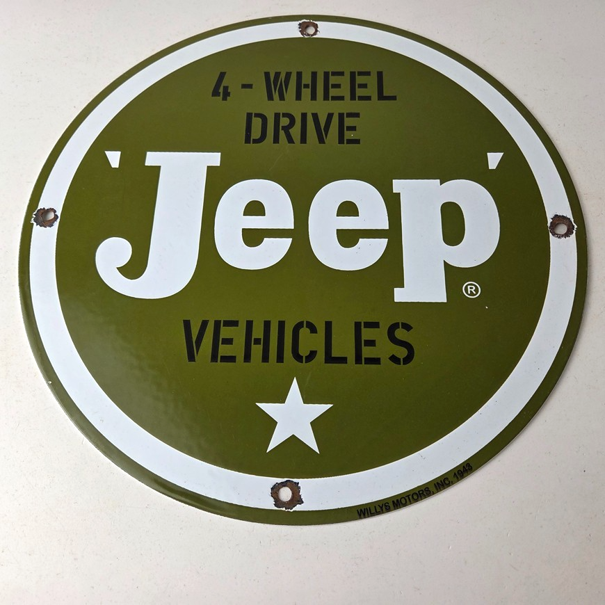 Vintage Jeep Vehicles Sign - USA Army Gas Pump Porcelain Sign - Image 15