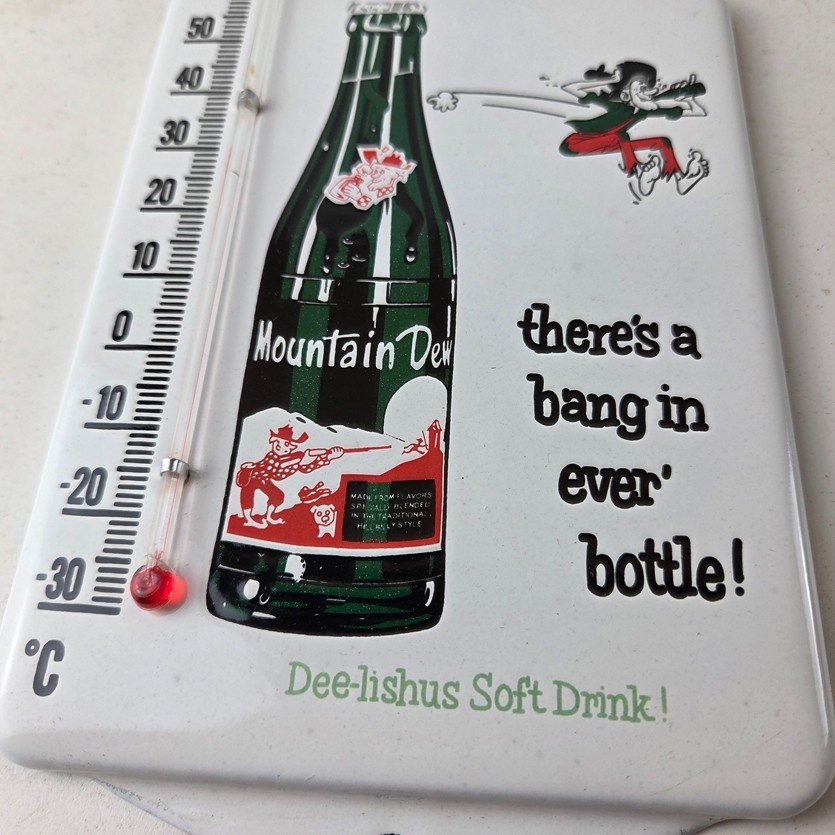 Vintage Mountain Dew Porcelain Sign - Soda Gas Pump Ad Thermometer Sign - Image 4