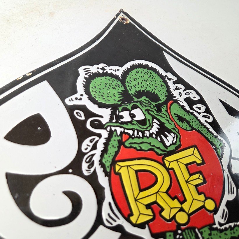 Vintage Rat Fink Sign - Car Mod Auto Hot Rod Gas Pump Plate Porcelain Spade Sign - Image 5