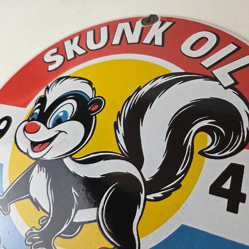 Vintage Skunk Motor Oil Sign - Service Station Gas Pump Plate Porcelain Sign - Image 12