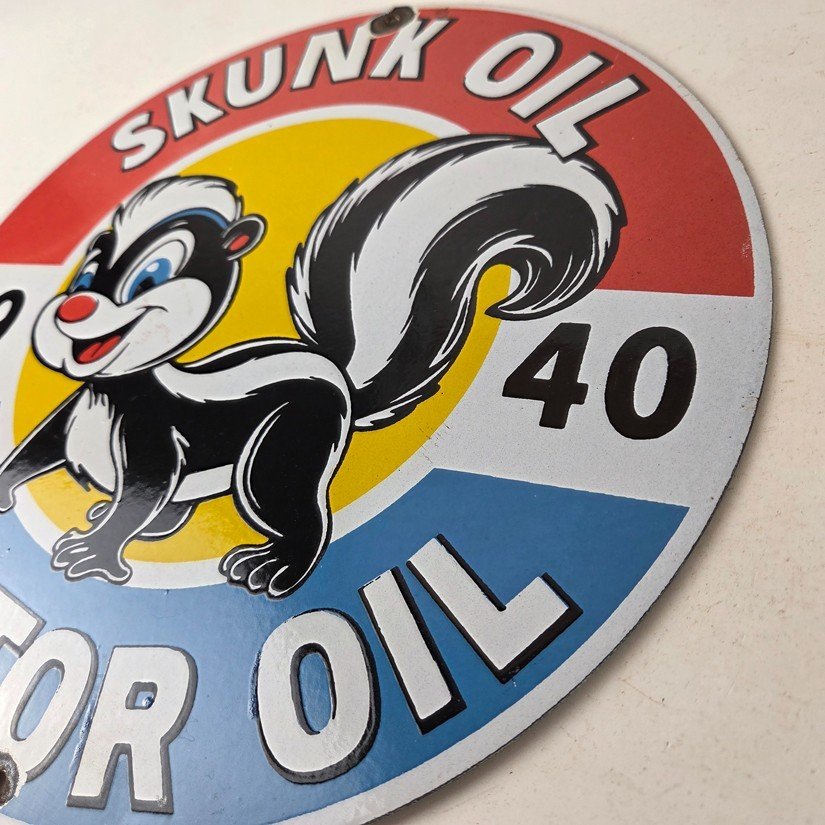 Vintage Skunk Motor Oil Sign - Service Station Gas Pump Plate Porcelain Sign - Image 13