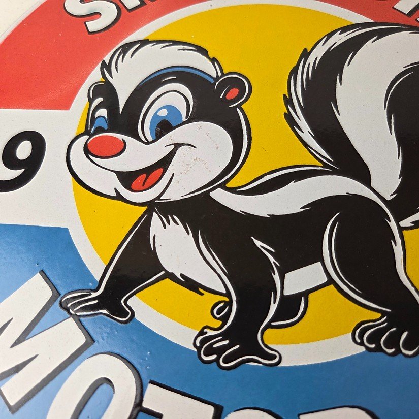 Vintage Skunk Motor Oil Sign - Service Station Gas Pump Plate Porcelain Sign - Image 3