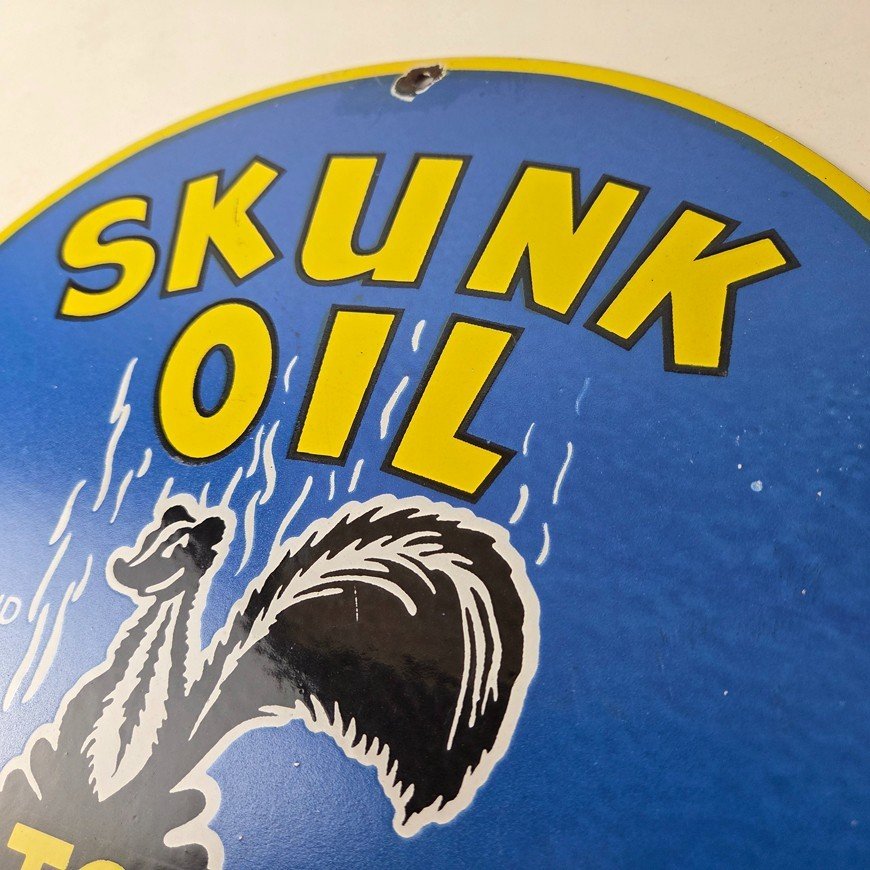 Vintage Skunk Oil Sign - Porcelain Service Station Gas Pump Plate Sign - Image 12