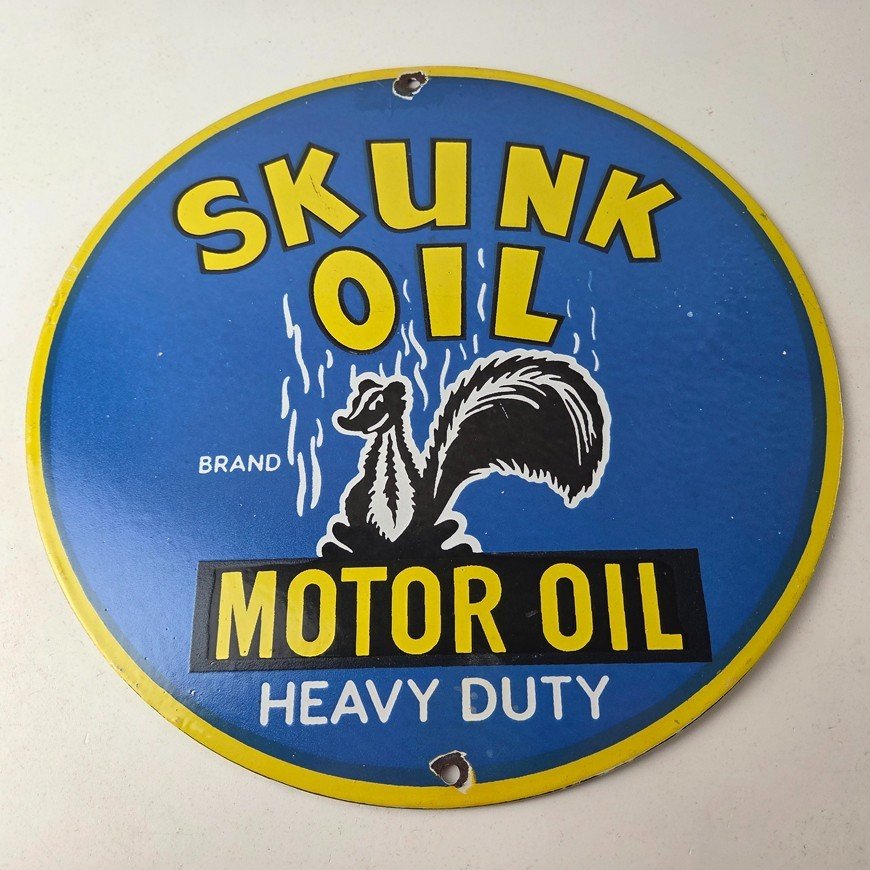 Vintage Skunk Oil Sign - Porcelain Service Station Gas Pump Plate Sign - Image 15
