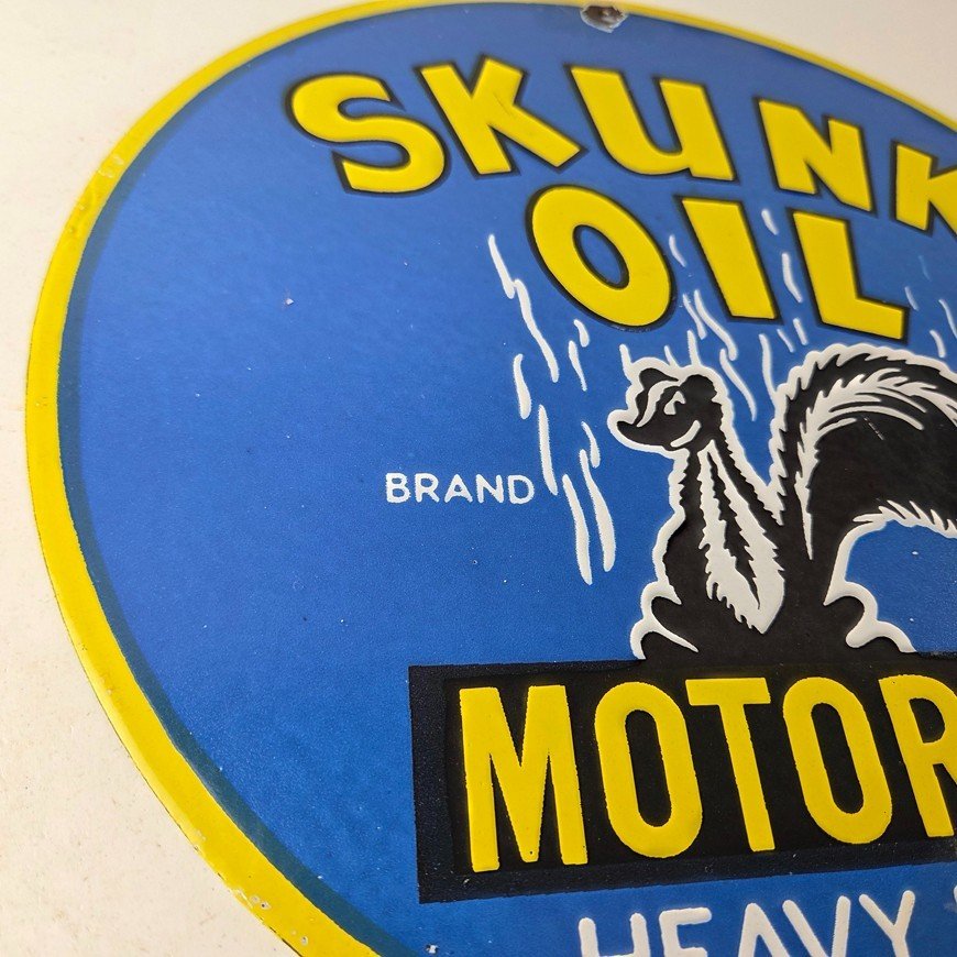 Vintage Skunk Oil Sign - Porcelain Service Station Gas Pump Plate Sign - Image 6