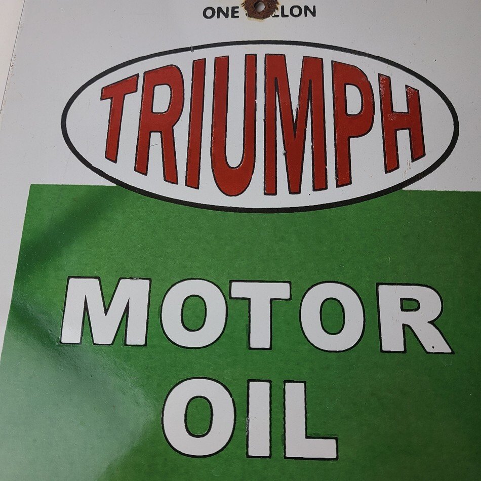 Vintage Triumph Motor Oil Sign - Gas Service Pump Porcelain Gasoline Sign - Image 3