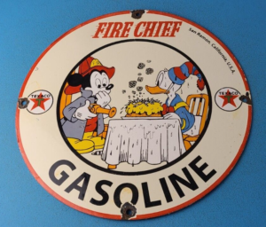 VINTAGE TEXACO GASOLINE PORCELAIN BIRTHDAY MICKEY MOUSE DISNEY GAS PUMP SIGN 305880552717