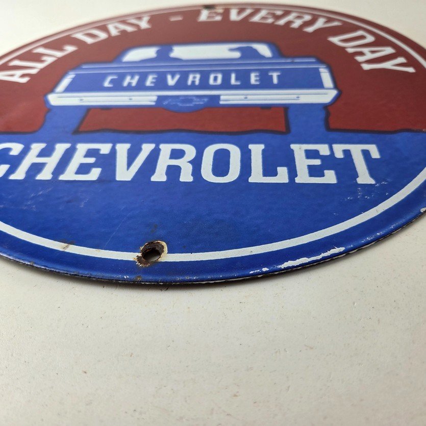 Vintage Chevrolet Porcelain Sign - Service Gas Pump Chevy All Day Man / Dog Sign - Image 10